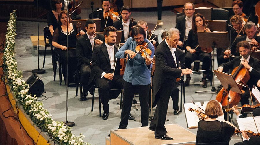 Zubin Menta visited the fetival with the Israel Philharmonic Orchestra. Mehta was also the event's Honorary President.