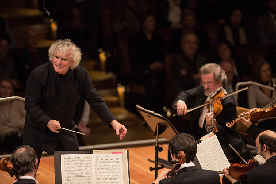 Sir Simon Rattle_Berliner Philharmoniker © Holger Kettner